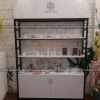 Kệ trưng bày mỹ phẩm chị Diễm- Hà Nội